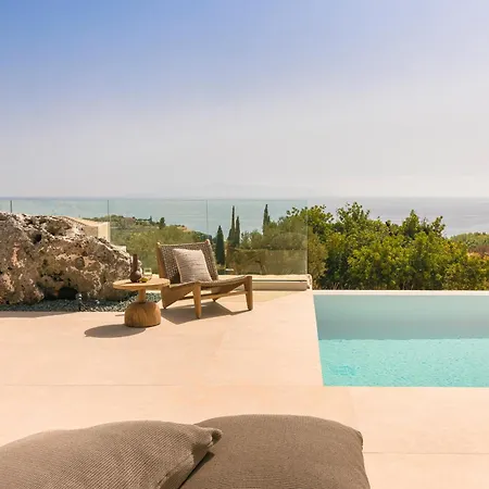 Petra Tranquila * Afrato