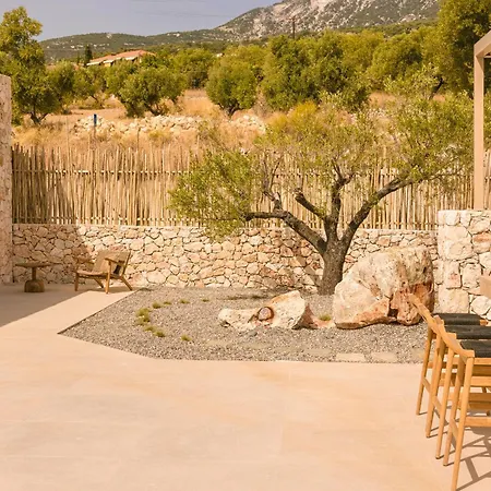 Petra Tranquila *