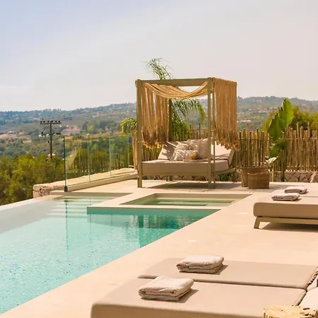 Petra Tranquila Вилла