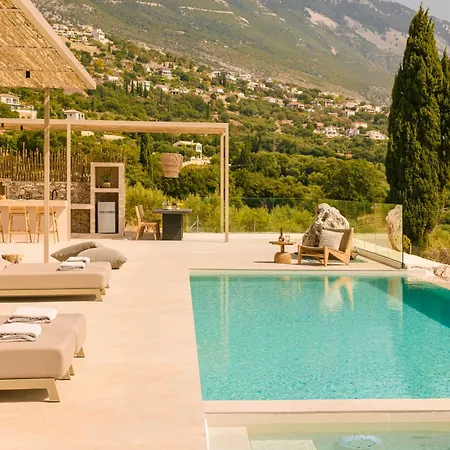 Petra Tranquila Villa Afrato