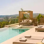 Petra Tranquila Villa