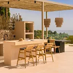Petra Tranquila Villa *